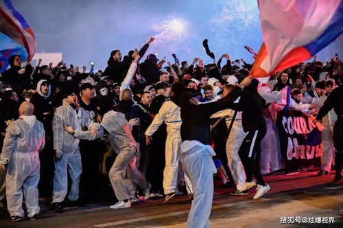 赛场上的音符，法国男单半决赛的喇叭狂欢