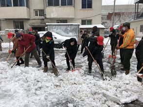 兰州大雪纷乱如粥，城市如何应对挑战？