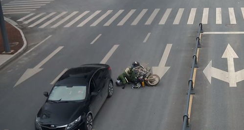 滁州车祸现场视频疯传后,我蹲守事故路口72小时,一个被忽略的‘隐形杀手’正在吞噬皖东小城的日常通勤 滁州车祸现场视频疯传后,我蹲守事故路口72小时,一个被忽略的‘隐形杀手’正在吞噬皖东小城的日常通勤